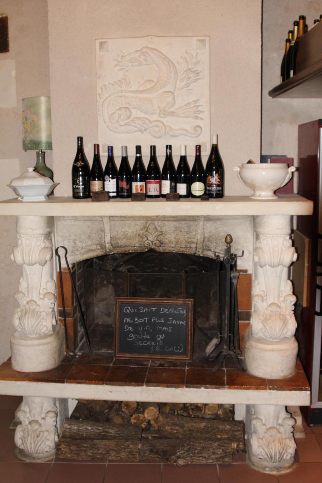 Logis Hotels Restaurant Le Relais 쉬농스 외부 사진