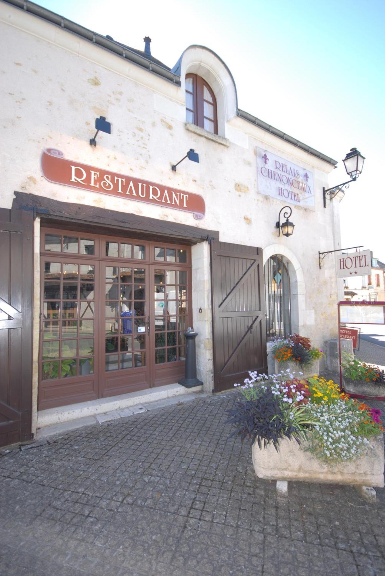 Logis Hotels Restaurant Le Relais 쉬농스 외부 사진