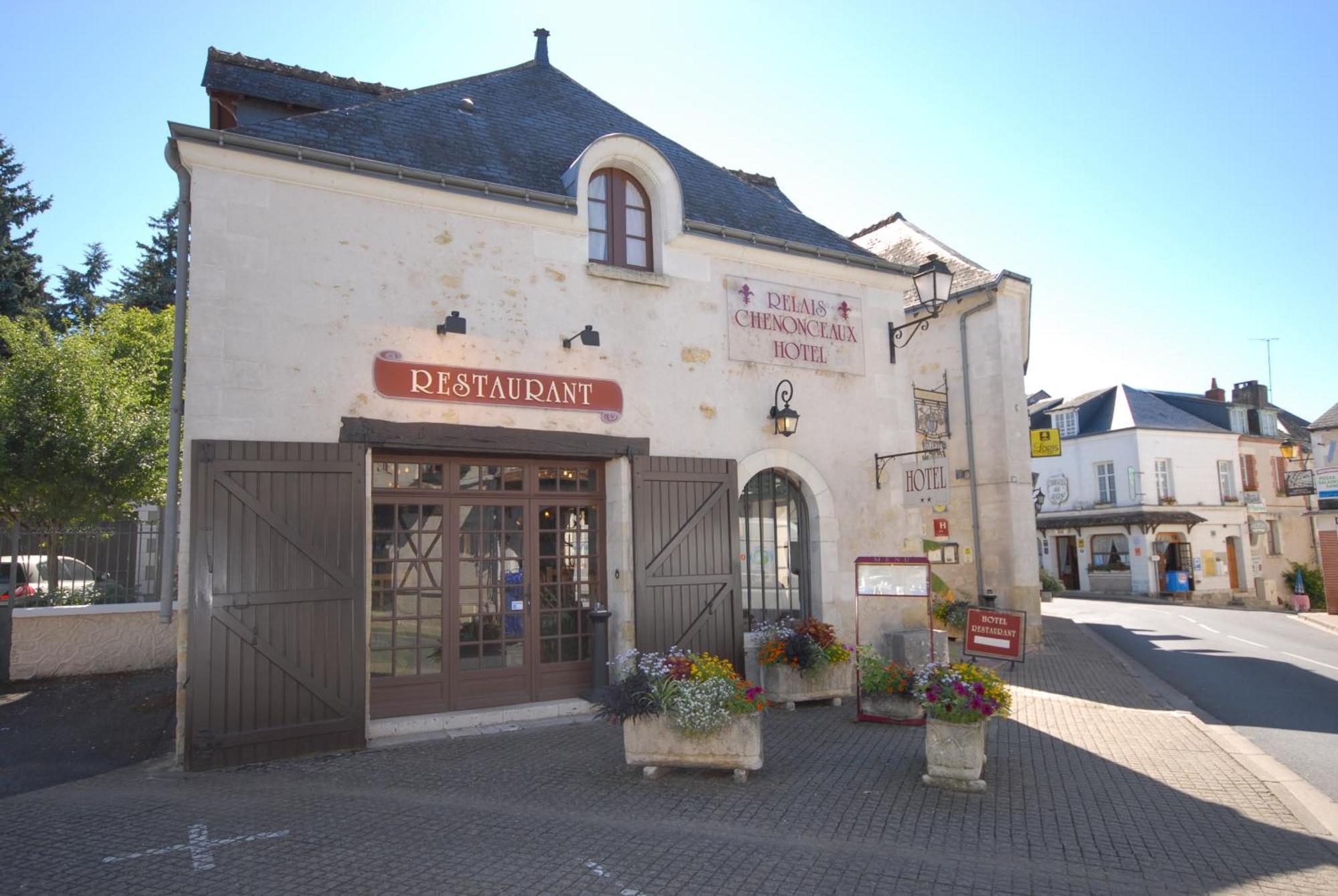 Logis Hotels Restaurant Le Relais 쉬농스 외부 사진