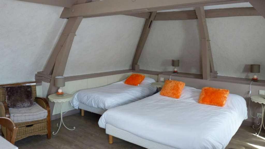 Logis Hotels Restaurant Le Relais 쉬농스 외부 사진