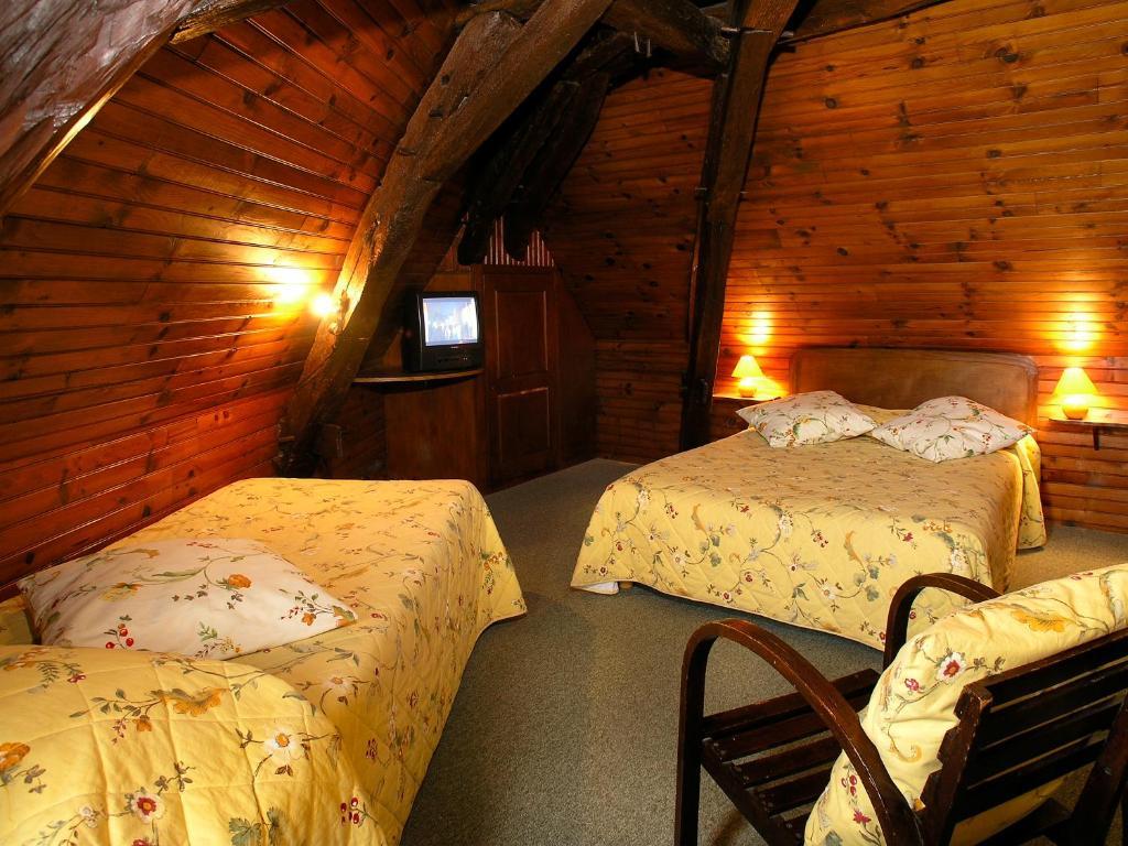Logis Hotels Restaurant Le Relais 쉬농스 객실 사진