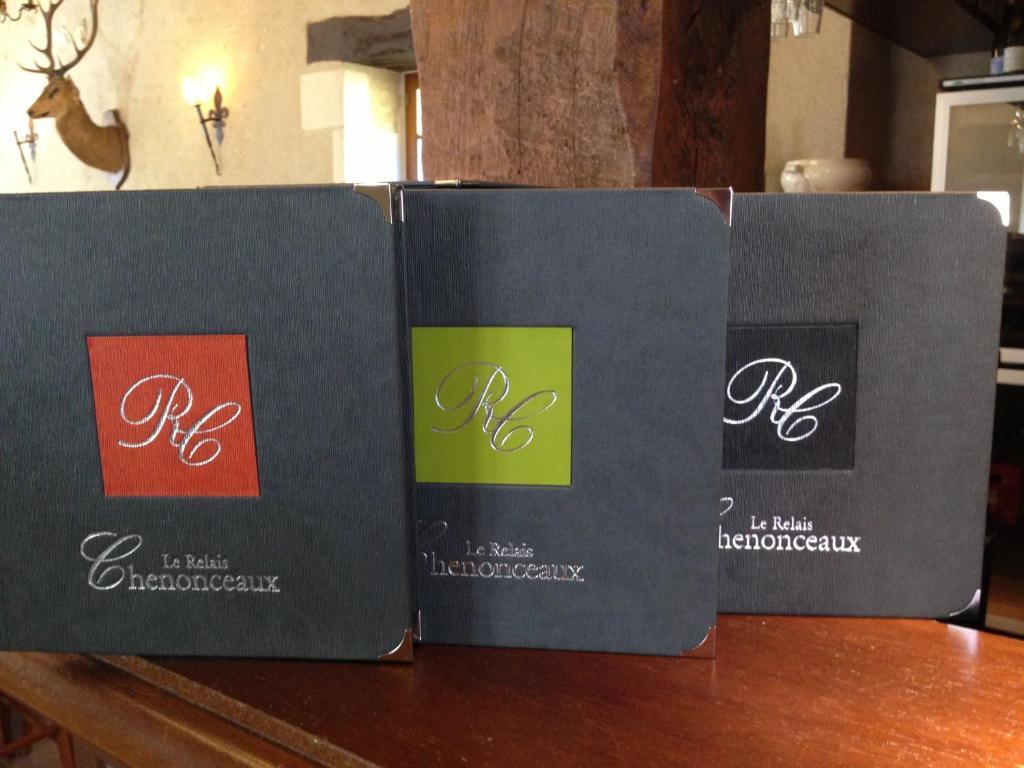 Logis Hotels Restaurant Le Relais 쉬농스 외부 사진